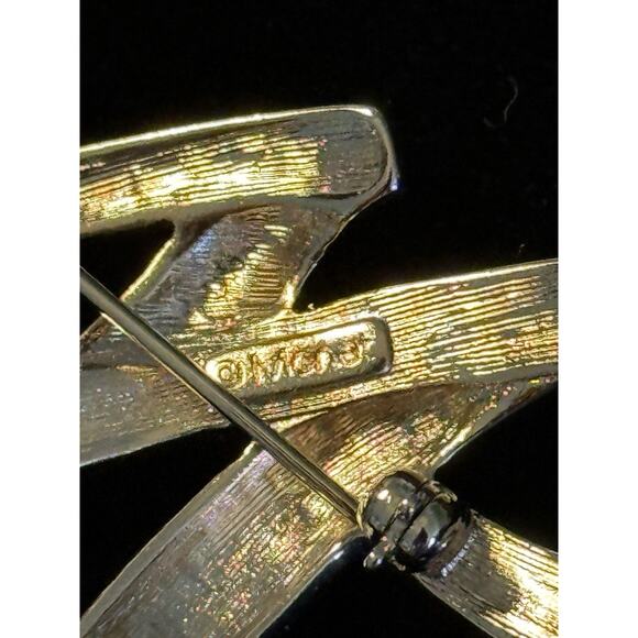 Christmas tree brooch Monet sparkling zigzag rhinestone gold tone - Picture 2 of 4